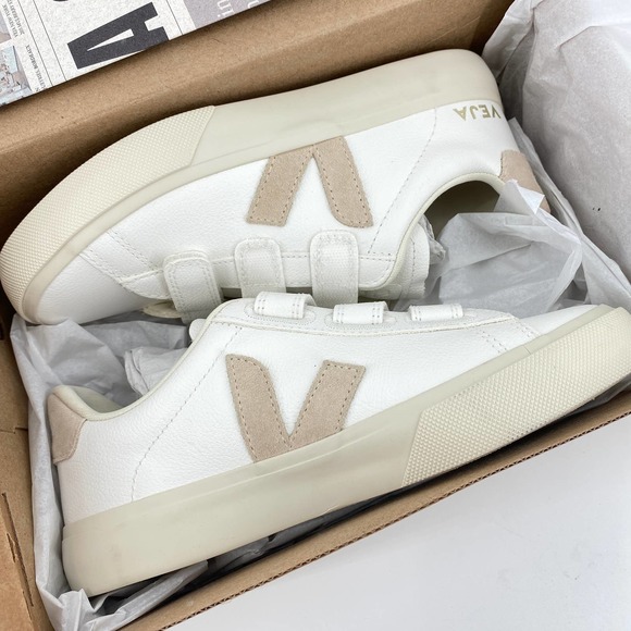 Veja Shoes - Veja Recife Velcro - Strap Leather Sneakers NEW in Box Size 38